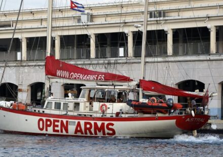 Donativos: Open Arms vuelve a La Habana con siete toneladas de ayuda