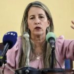 Educación: El Gobierno admite que no podrá garantizar presencialidad del curso escolar