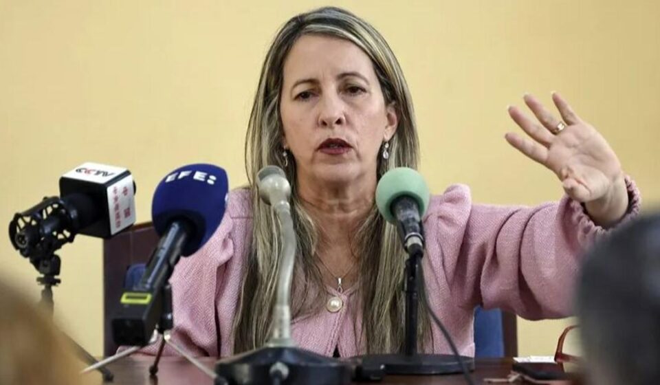 Educación: El Gobierno admite que no podrá garantizar presencialidad del curso escolar