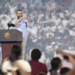 El Salvador: Bukele anuncia inversión en educación hasta el 8% del PIB