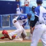 El béisbol tendrá menos juegos por los apagones y la escasez de combustible