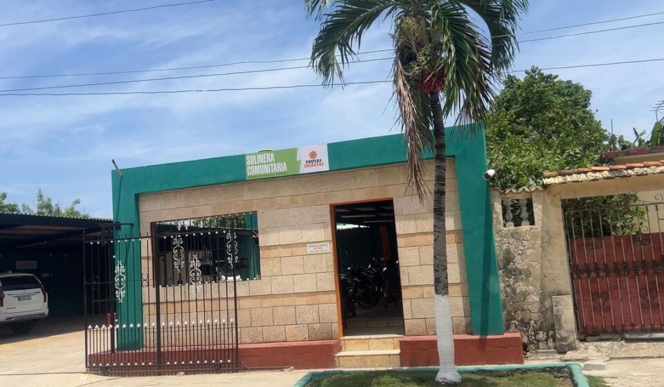 Energía: Para cargar en las 'solineras' se debe presentar el carné