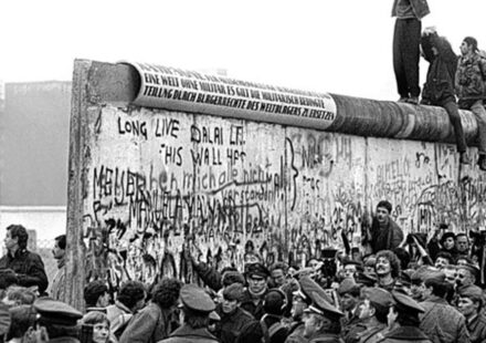 Escenarios de transición para Cuba a debate en la FIU