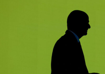 FIFA closes ranks round Infantino amid mounting leadership crisis