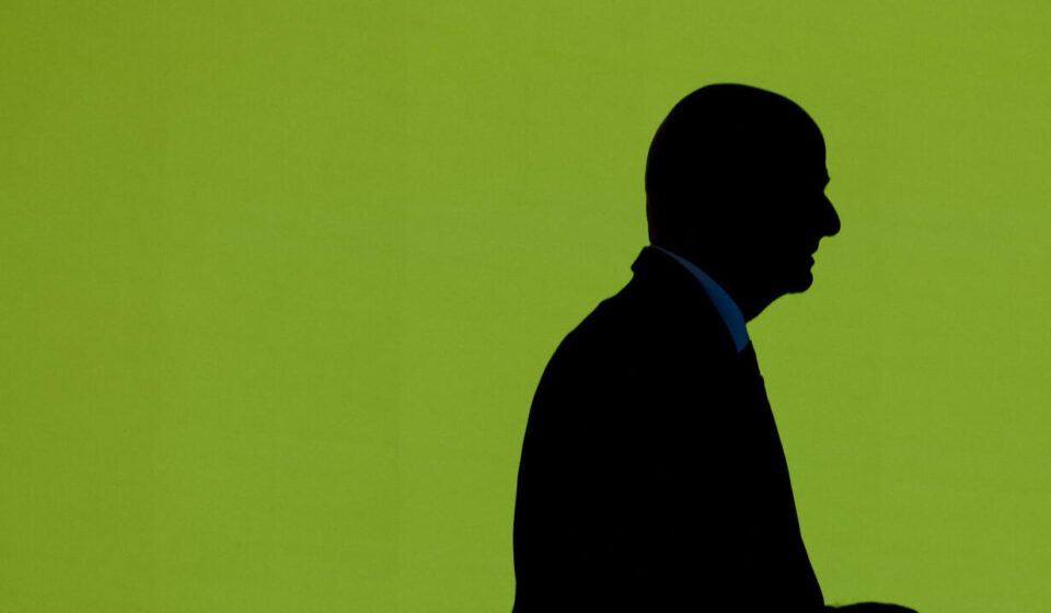 FIFA closes ranks round Infantino amid mounting leadership crisis