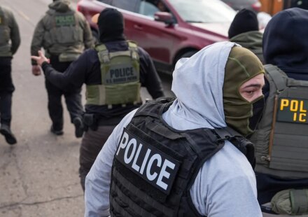 Federal judge blocks New York ICE mask ban law