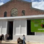 Feria del libro: Abre la Feria del Libro, con más papelería que literatura