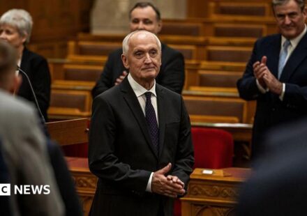 Former judge András Baka elected Hungarian president