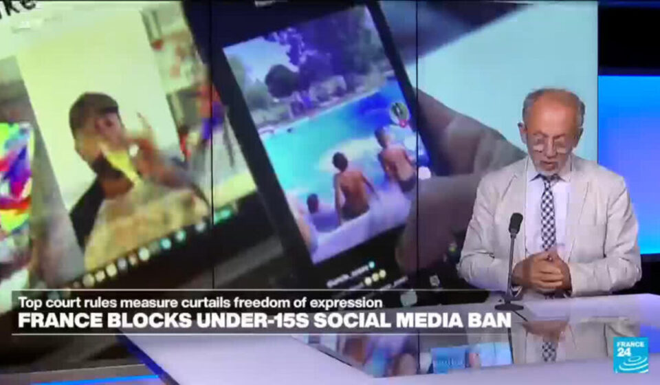 France blocks under 15 social media ban