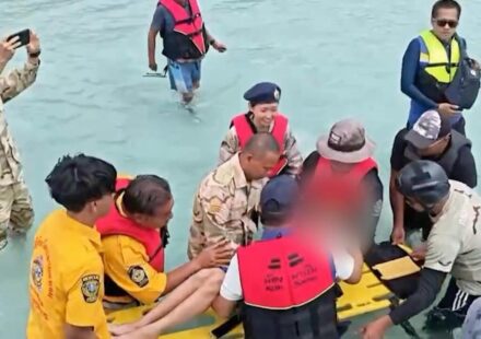 French father and two children rescued after 16 hours adrift off Thai island