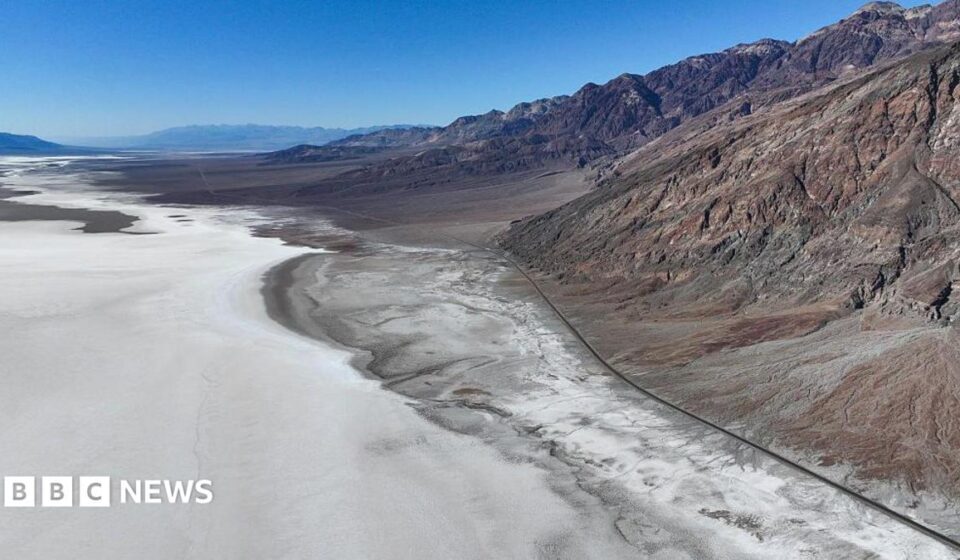 French tourist dies in Death Valley after car gets stuck in mud
