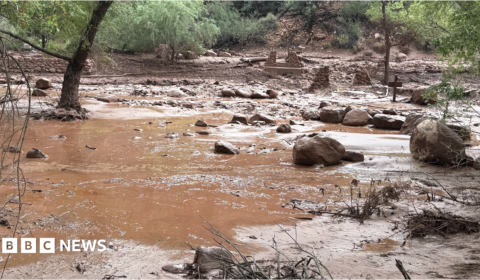 Grand Canyon flash flooding sparks search for missing hikers