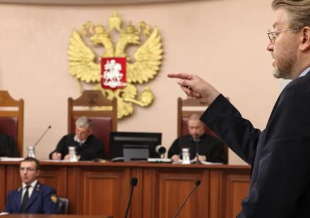 Guerra Ucrania: Rusia condena a un líder opositor por criticar la guerra en Ucrania