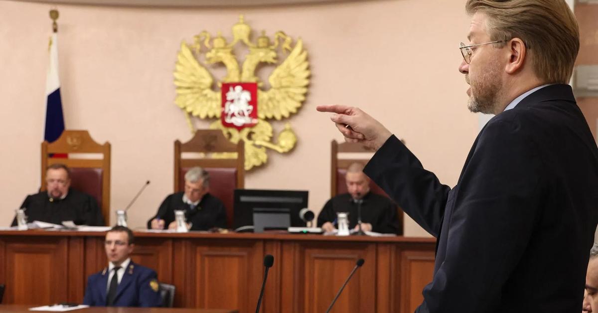 Guerra Ucrania: Rusia condena a un líder opositor por criticar la guerra en Ucrania