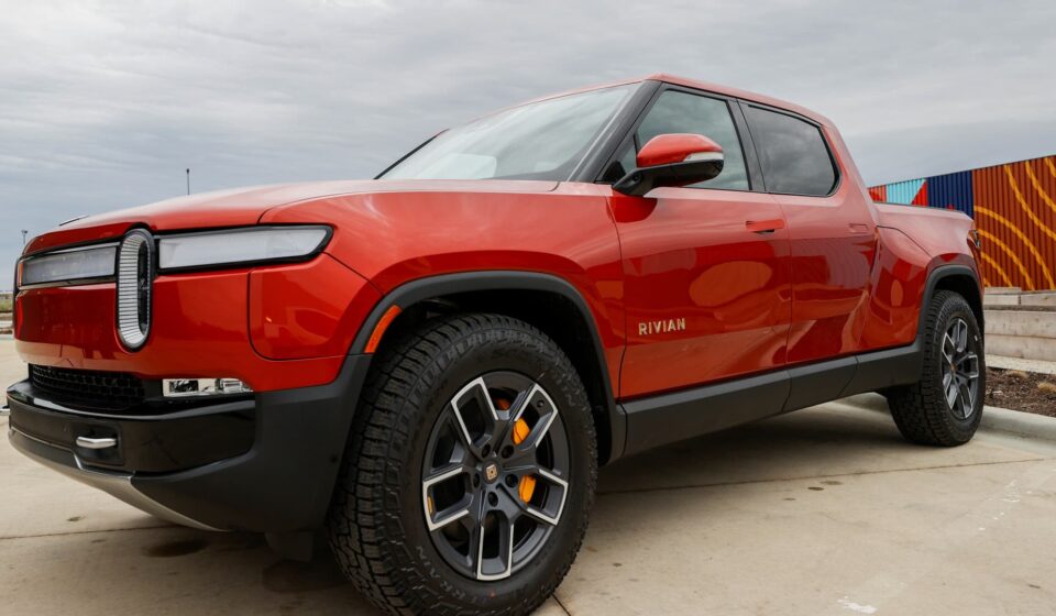 Here's how Tesla FSD, Rivian ‘hands-free’ driving systems compare