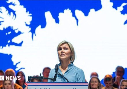 Iceland holds knife-edge referendum on EU - and it could be decided on fish