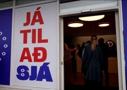 Iceland votes on whether to resume EU membership negotiations