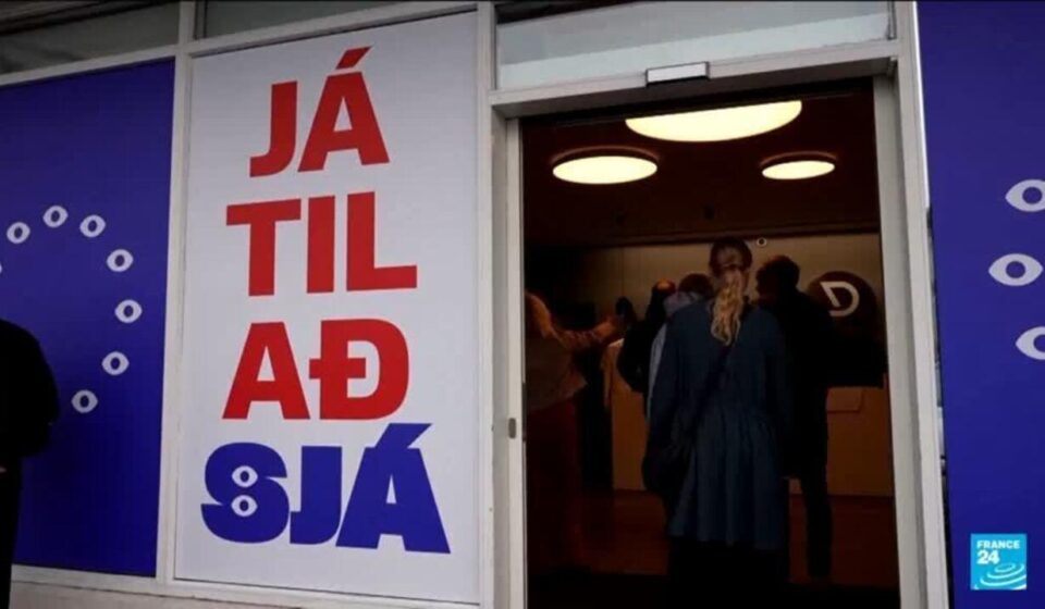 Iceland votes on whether to resume EU membership negotiations