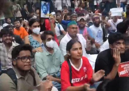 India protesters face online backlash