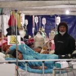 Indonesian earthquake : Aid reaches Flores as death toll climbs