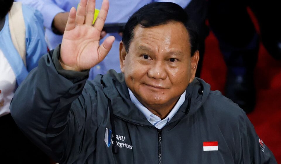 Indonesia's growth ambitions questioned by economists