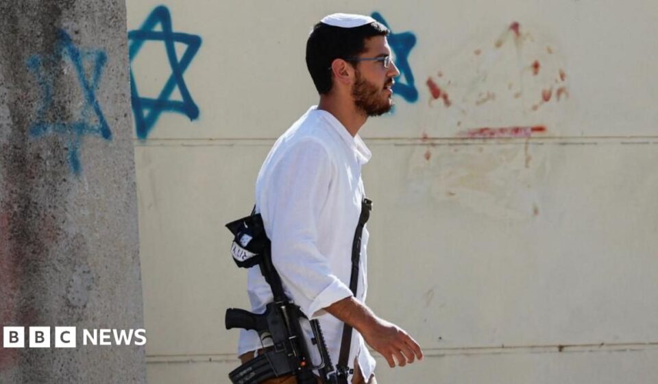 Israel re-establishes closed West Bank settlement, defying growing international protests