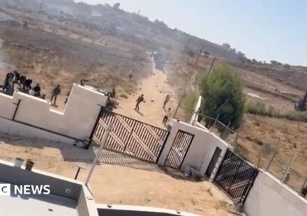 Israeli settlers besieging Palestinian families in West Bank village