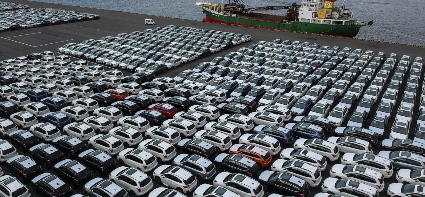 Japanese automakers vulnerable to one-two punch of Iran war, yen rally