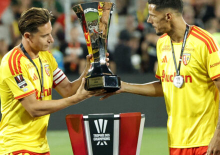 Lens defeat Paris Saint-Germain and claim second title this year - Sports