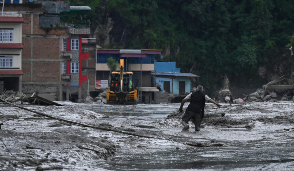 Live: At least 160 dead and 400 tourists missing in Nepal landslide