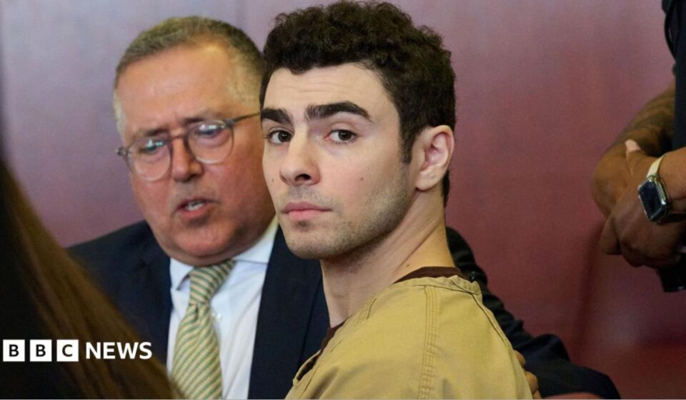 Luigi Mangione appears in court as questions in case remain ahead of murder trial