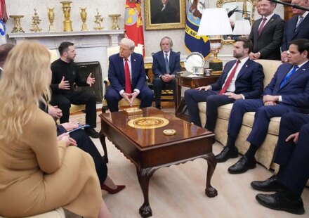 Marco Rubio gets 68-panel meme collage as White House birthday gift