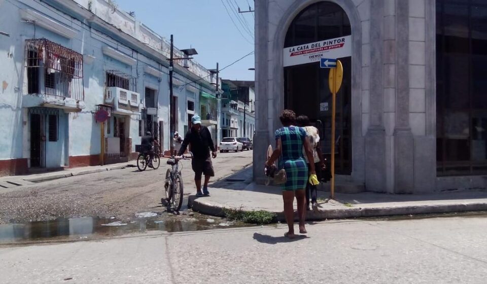 Matanzas: Cimex vende en dólares la pintura fabricada en Cuba