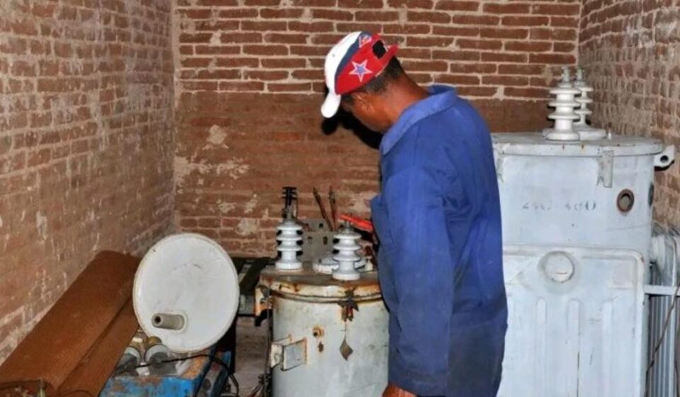 Matanzas: Controles a vehículos para detectar aceite dieléctrico robado