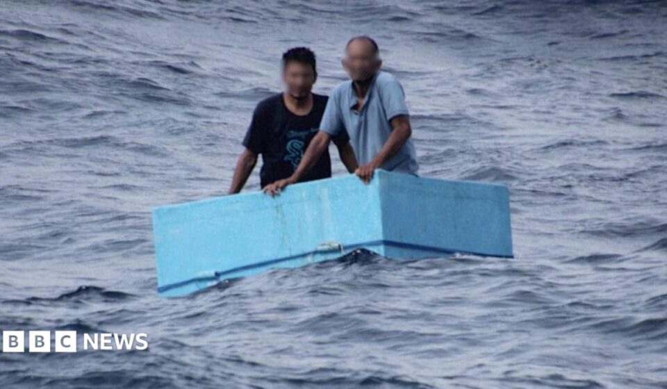 Mexico: Fishermen rescued after five days adrift in cool box