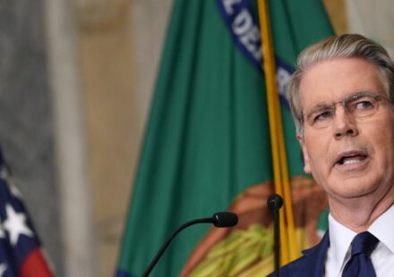 Mideast live: US unveils fresh sanctions to 'sever every economic lifeline' sustaining Iran