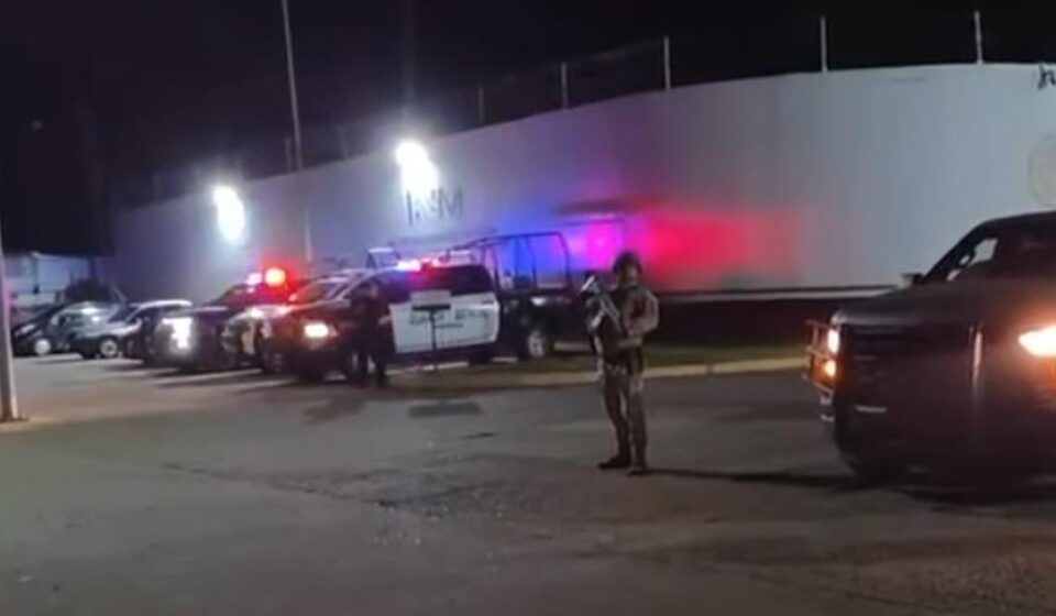 Migración: Dos venezolanos serán deportados por un motín en un centro donde están 40 cubanos
