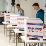 Milwaukee election results delayed 90 minutes over flash drive error