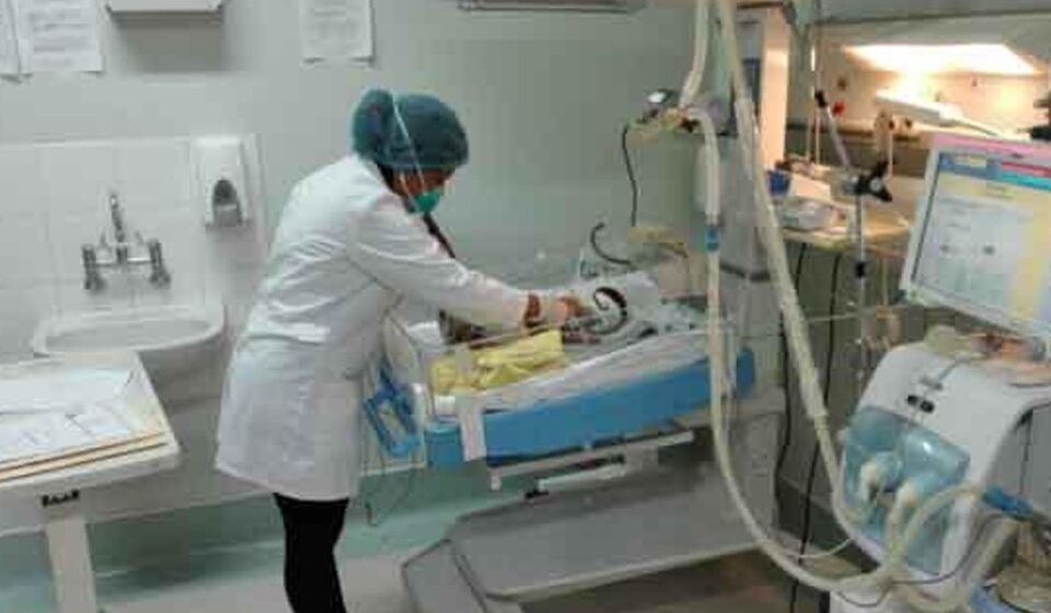 Misiones: Botsuana paga a los médicos cubanos un cuarto del salario