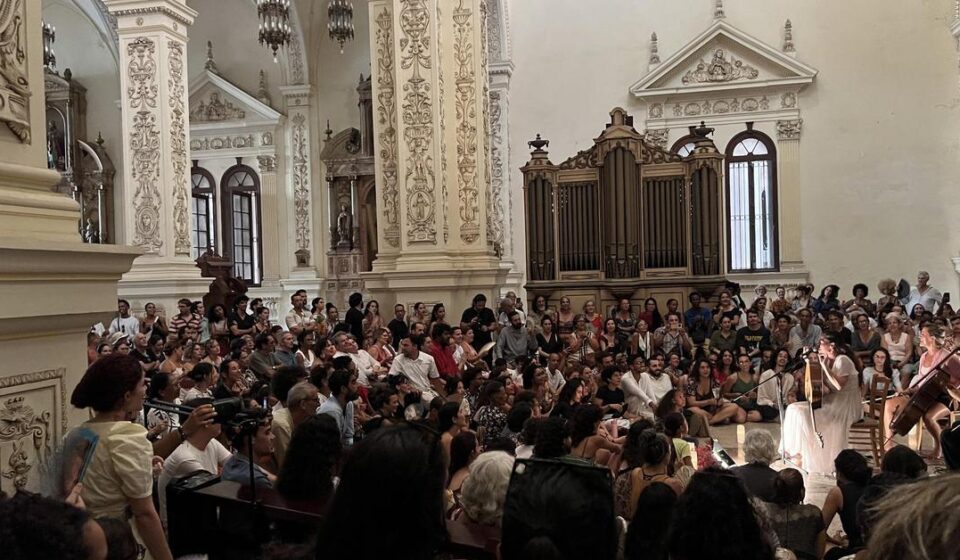Música: Sin luz y sin sonido, Sílvia Pérez Cruz canta en La Habana