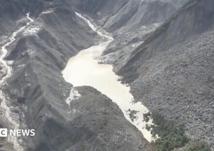 Nepal-Tibet floods: 'High risk' of lake bursting and causing second flood, warns China