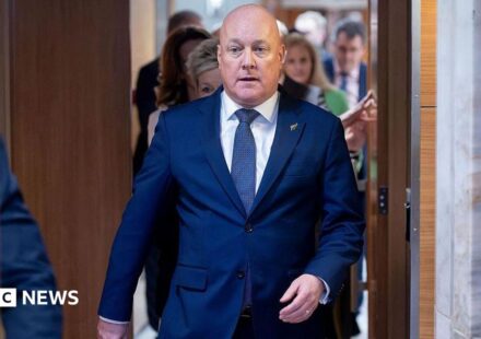 New Zealand PM survives second leadership challenge ahead of election