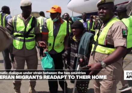 Nigerians returnees try to re-adapt after trauma in South Africa - Eye on Africa