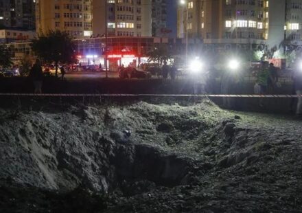 Nueve muertos y 30 heridos en Kiev tras ataque ruso, incluidos cuatro niños