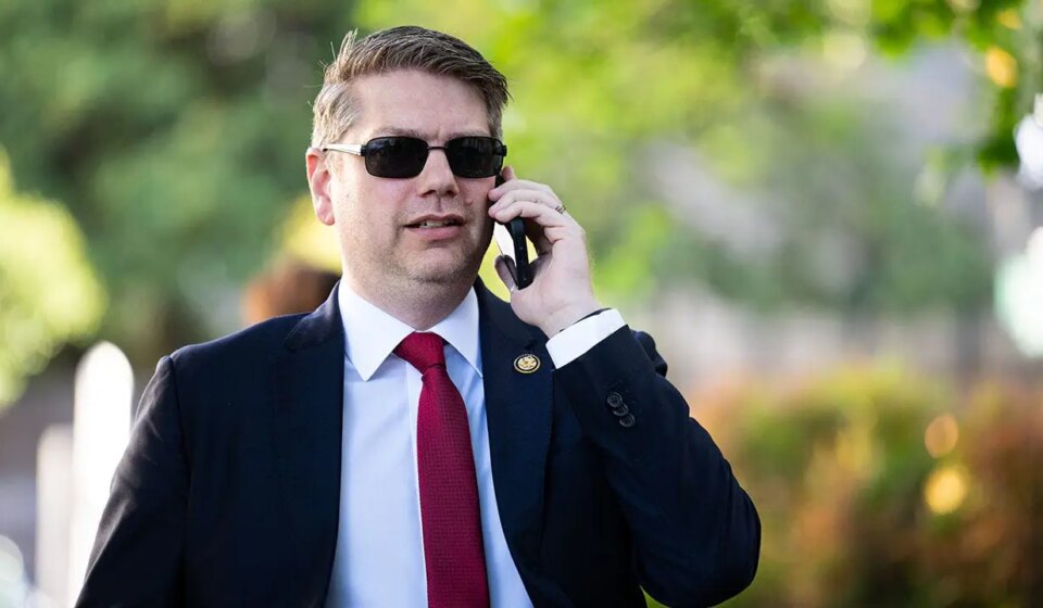 One-term Alaska congressman heads to general against 3 challengers
