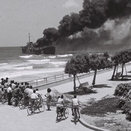 Raising the Altalena: Netanyahu digs up sunken 1948 arms ship in ‘pre-election stunt’