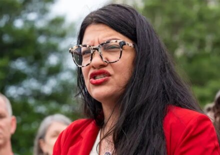 Rashida Tlaib wins Democratic primary, advances to general election