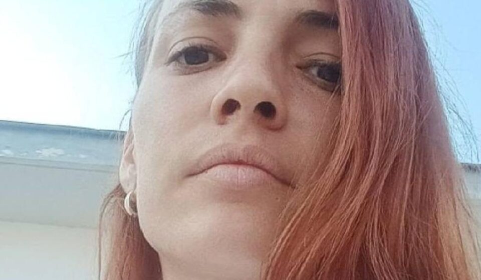 Represión: Detienen a una madre que denunció a una delegada por negarle agua