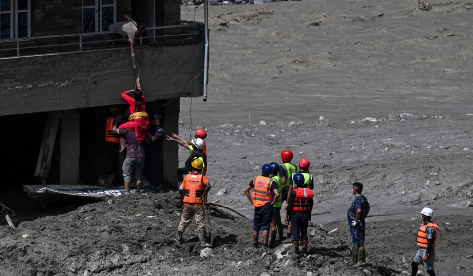 Rescuers grapple with mountain of challenges after the Nepal-Tibet floods