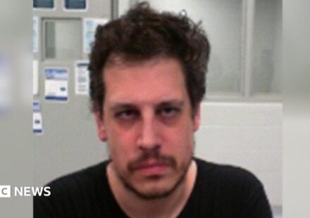 Right-wing commentator Milo Yiannopoulos deported from US to UK